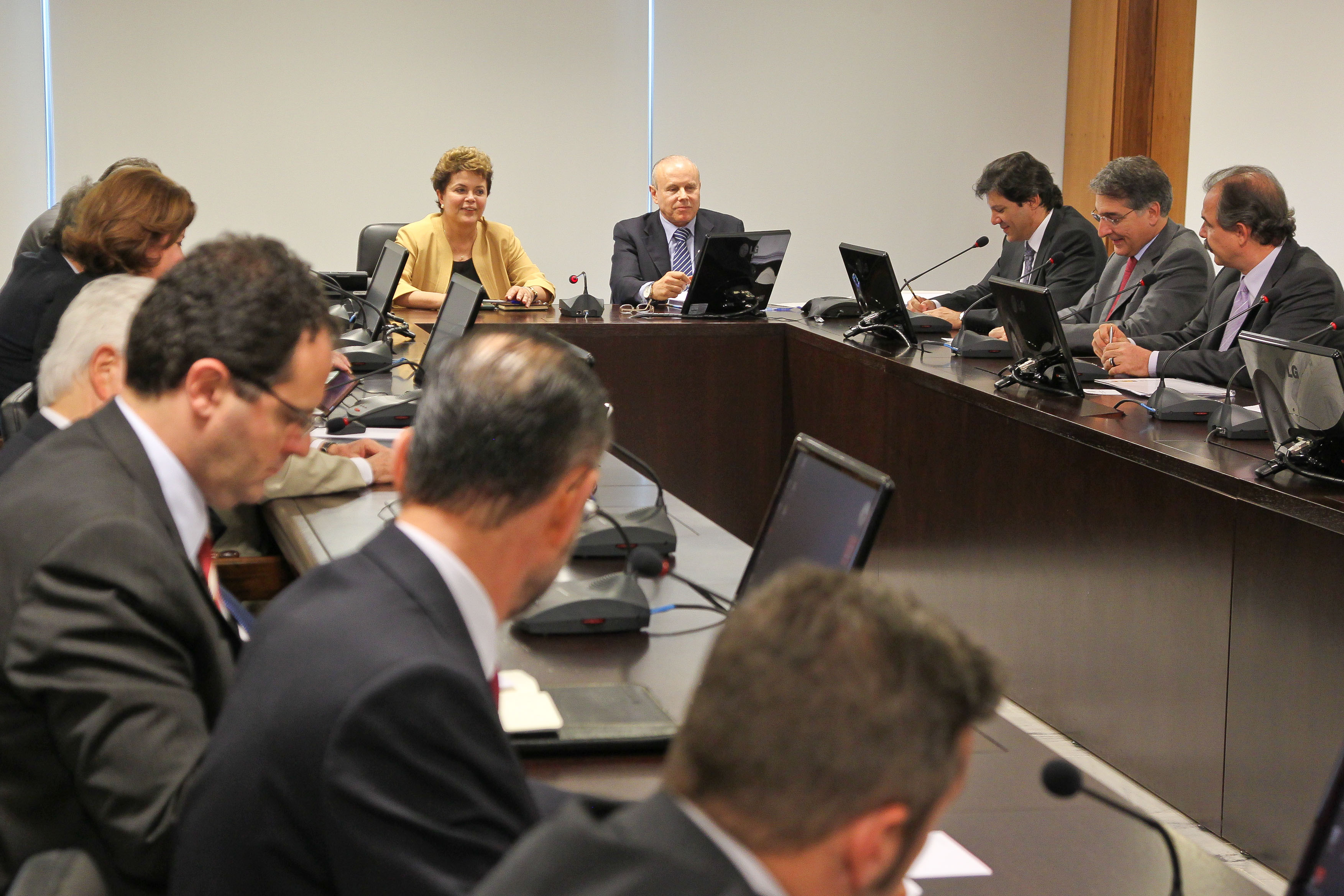 Dilma no Fórum de Desenvolvimento Econômico 4