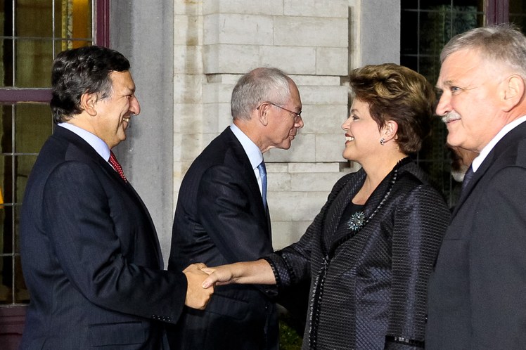Jantar com presidentes do Conselho Europeu e Comissão Européia 1