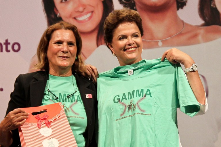 Dilma ganha presente do GAMMA 2