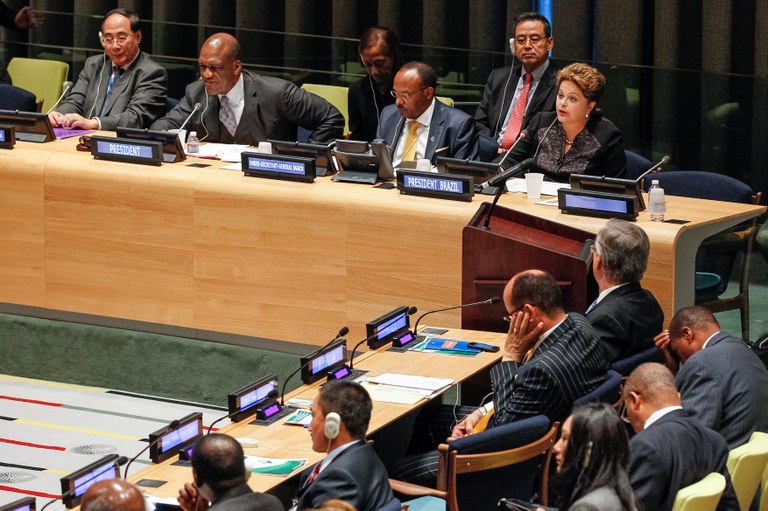 Mesa de abertura do Foro Político de Alto Nível sobre Desenvolvimento Sustentável “Building the future we want: from Rio +20 to the Post-2015 Development Agenda" - 03