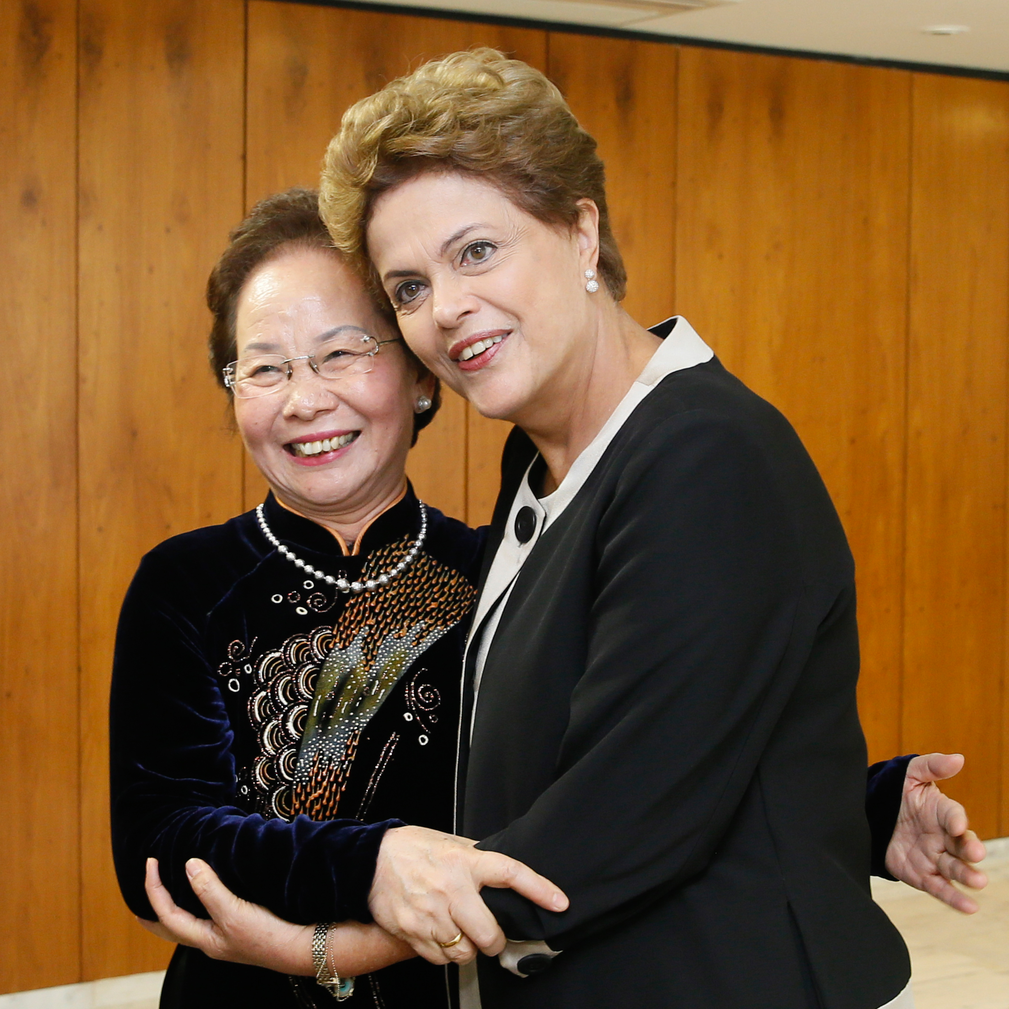 Nguyen Thi Doan, Vice-Presidenta do Vietnã - 01