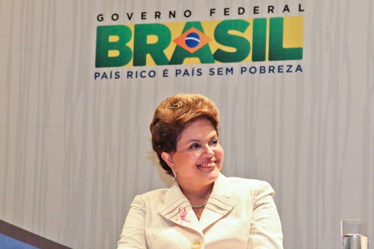 Pactuação do Plano Brasil sem Miséria 03