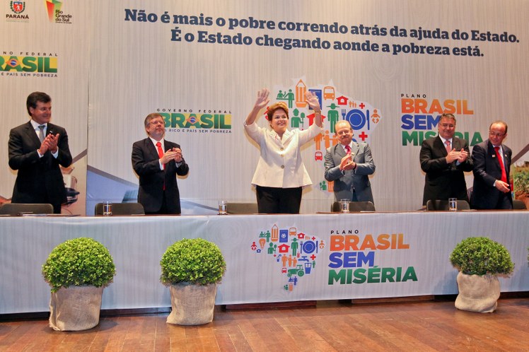 Pactuação do Plano Brasil sem Miséria 02