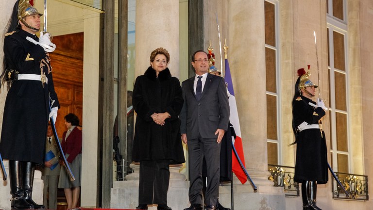 Palácio Eliseu - encontro com o presidente da República Francesa - 01