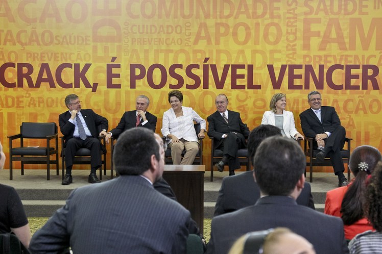 Plano de Enfrentamento ao uso do Crack e outras Drogas - 02