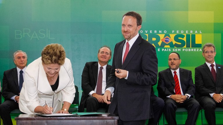 Posse dos novos Ministros de Estado da Casa Civil, da Educação, da Saúde e da Secretaria de Comunicação Social - 05