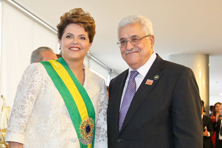 Presidenta Dilma recebe os cumprimentos do presidente da Autoridade Nacional Palestina, Mahmoud Abbas