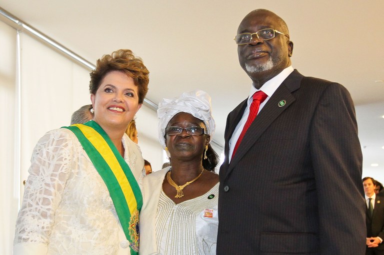 Presidenta Dilma recebe os cumprimentos de chefes de Estado e de Governo estrangeiros 12