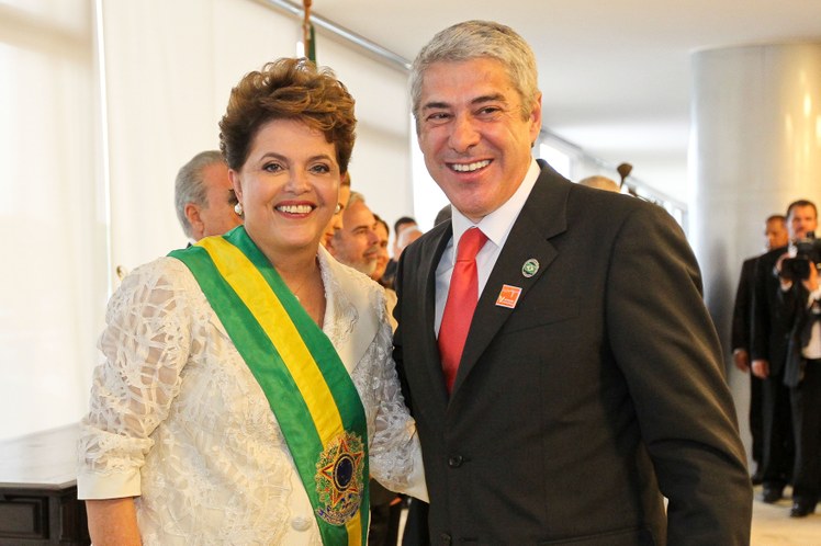Presidenta Dilma recebe os cumprimentos do primeiro-ministro de Portugal, José Sócrates