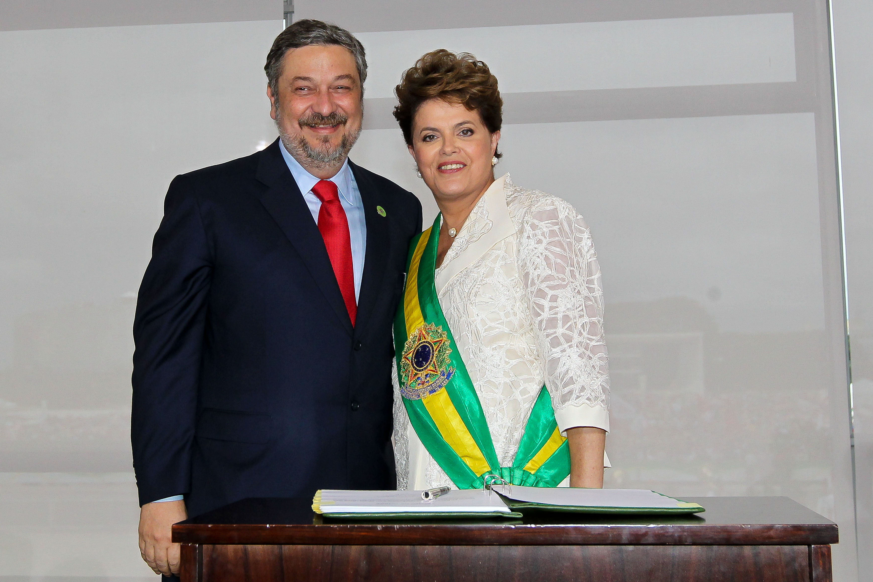 Presidenta Dilma empossa o ministro-chefe da Casa Civil, Antônio Palocci