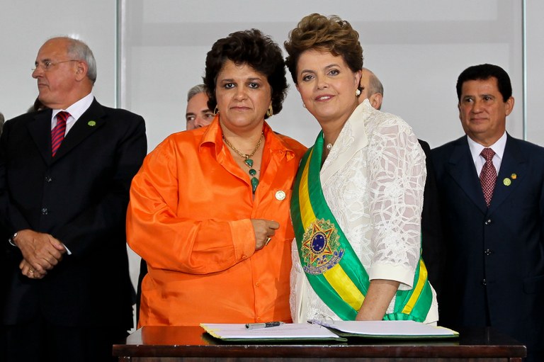 Presidenta Dilma Rousseff empossa a ministra do Meio Ambiente, Izabella Teixeira
