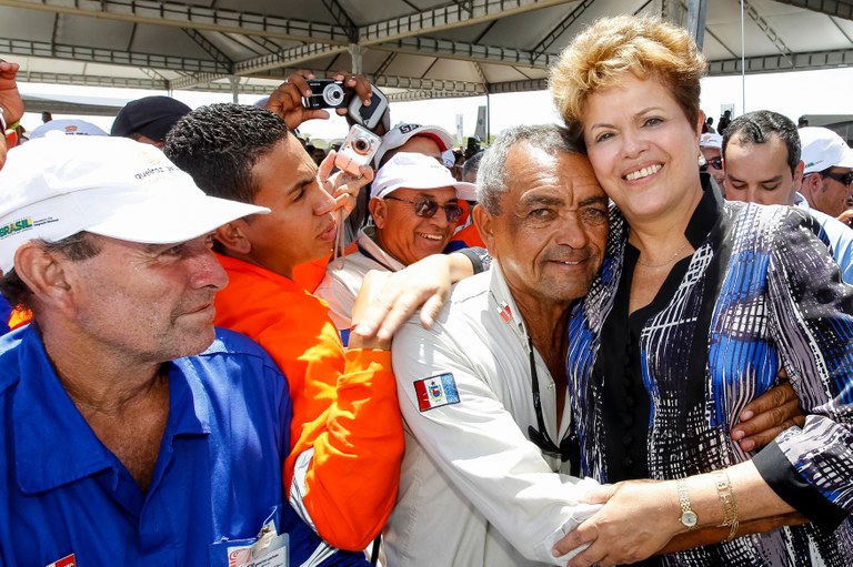 Cerimônia alusiva à visita ao Canal do Sertão Alagoano, no município de Água Branca - 10