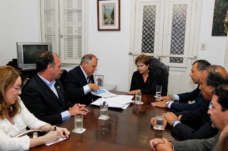 Presidenta Dilma Rousseff durante reunião de coordenação