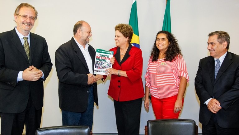 Representantes da Confederação Nacional dos Trabalhadores na Agricultura - Contag - 04