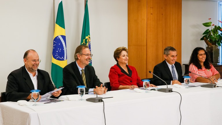 Representantes da Confederação Nacional dos Trabalhadores na Agricultura - Contag - 02