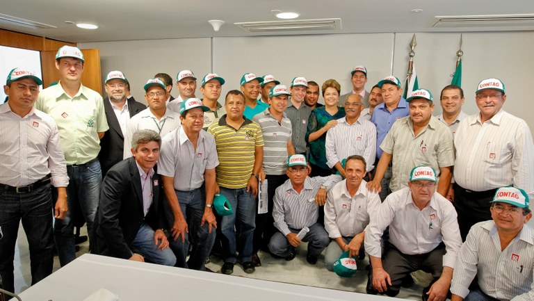 Representantes da Confederação Nacional dos Trabalhadores na  Agricultura (Contag) - 05