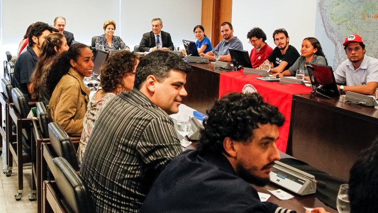 Representantes de Movimentos de Juventude - 04