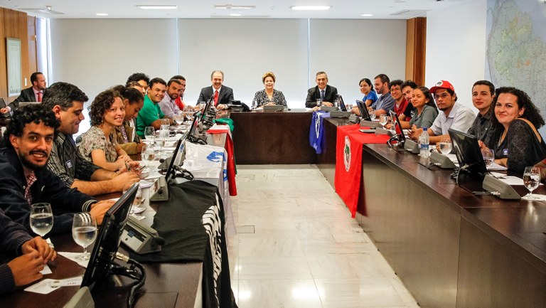 Representantes de Movimentos de Juventude - 02