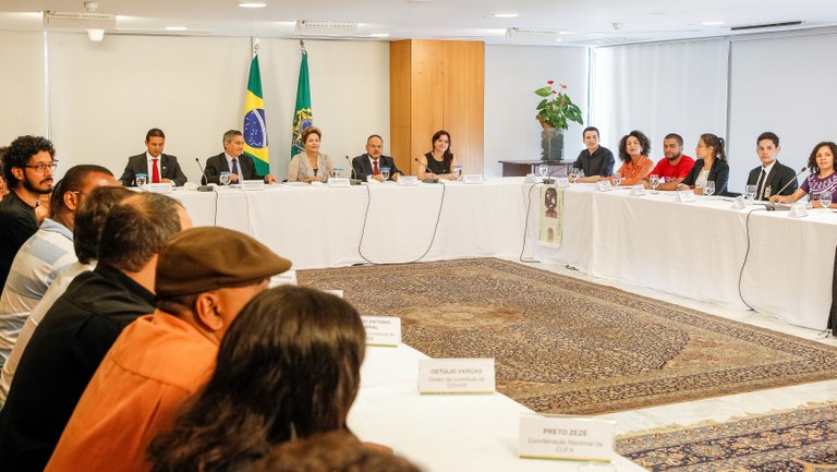 Movimento de Juventude - 01