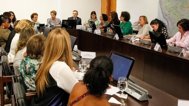 Representantes do Movimento de Mulheres - 02