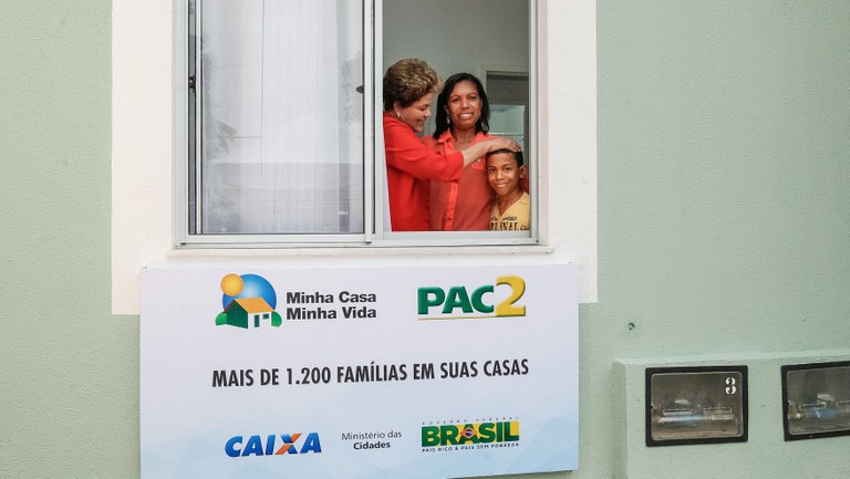 Residenciais EcoParque 2 e Viver Iguatemi, do programa Minha Casa Minha Vida - 01