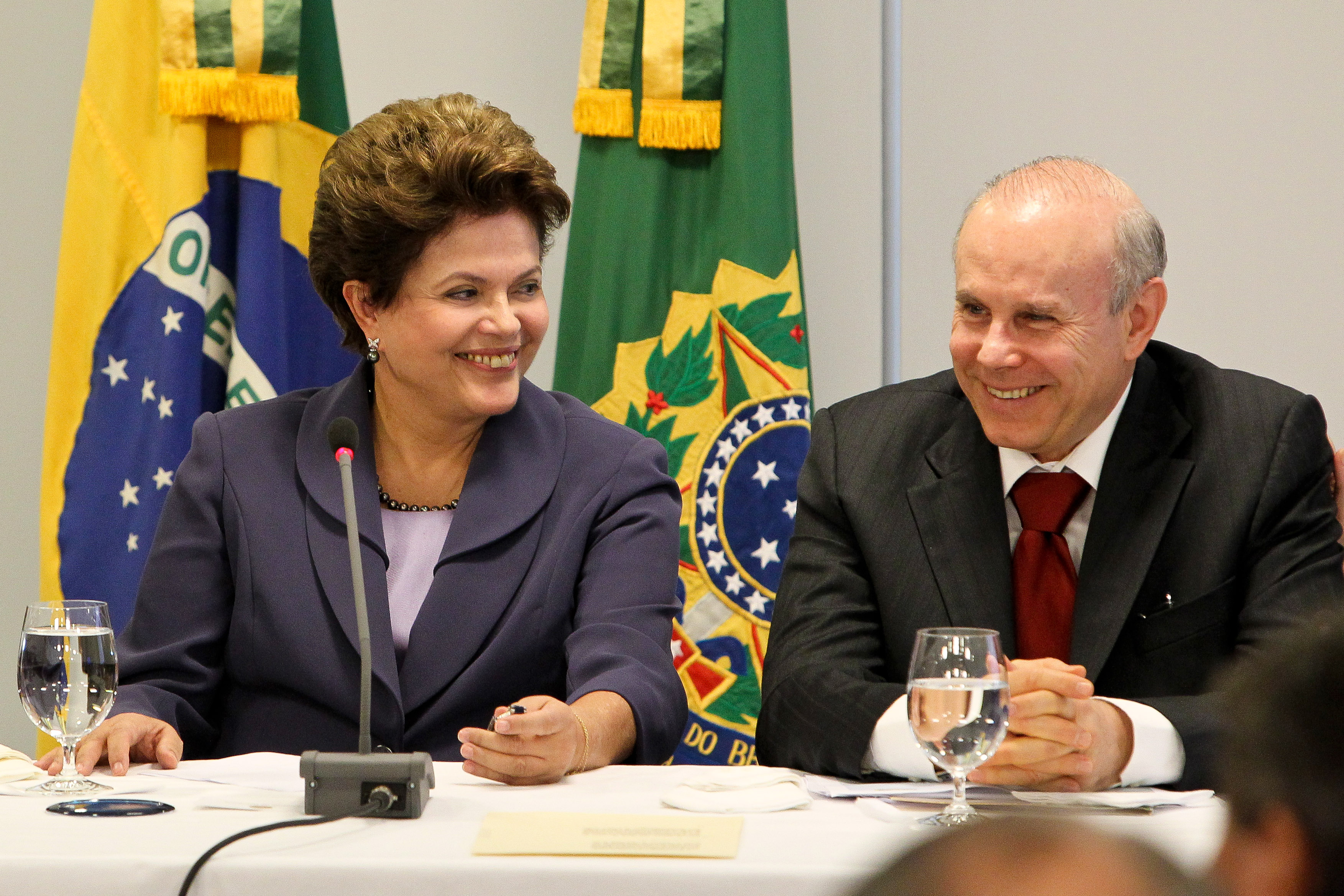 Presidenta Dilma Rousseff e o ministro da Fazenda, Guido Mantega