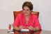 Presidenta Dilma Rousseff em reunião de coordenação com ministros no Palácio do Planalto