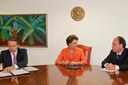 Presidenta durante reunião com governador de Pernambuco, Eduardo Campos, e o ministro da Integração Nacional, Fernando Bezerra 1