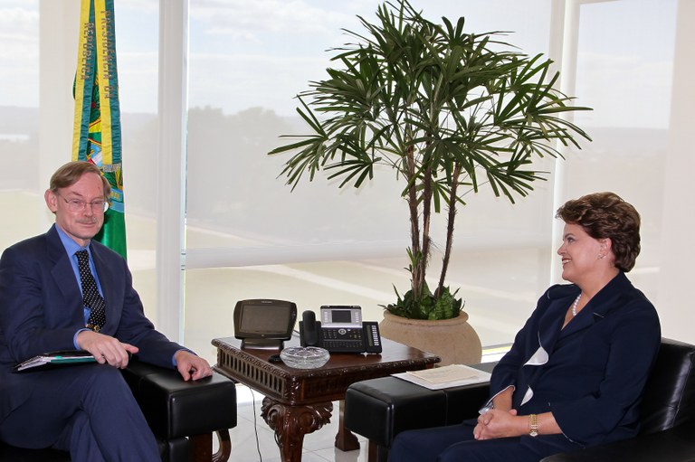 Presidenta Dilma Rousseff recebe o presidente do Banco Mundial, Robert Zoellick