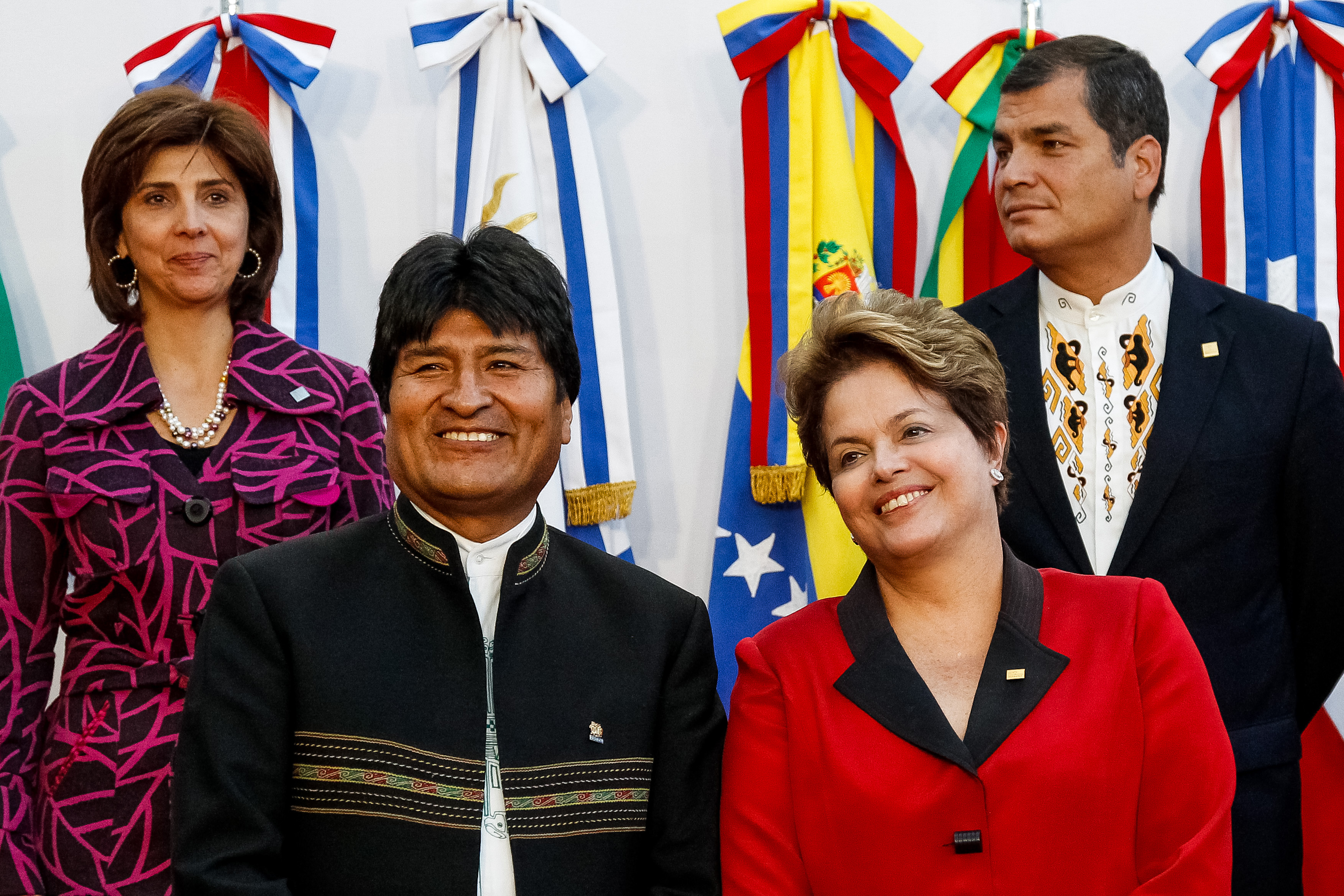 Reunião da cúpula extraordinária de Chefes de Estado da UNASUL 02