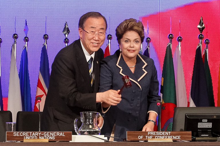 Reunião Plenária - Sessão de Encerramento da Conferência - 01