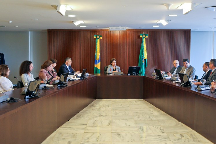 Dilma Rousseff durante reunião sobre o programa Brasil sem Miséria 3