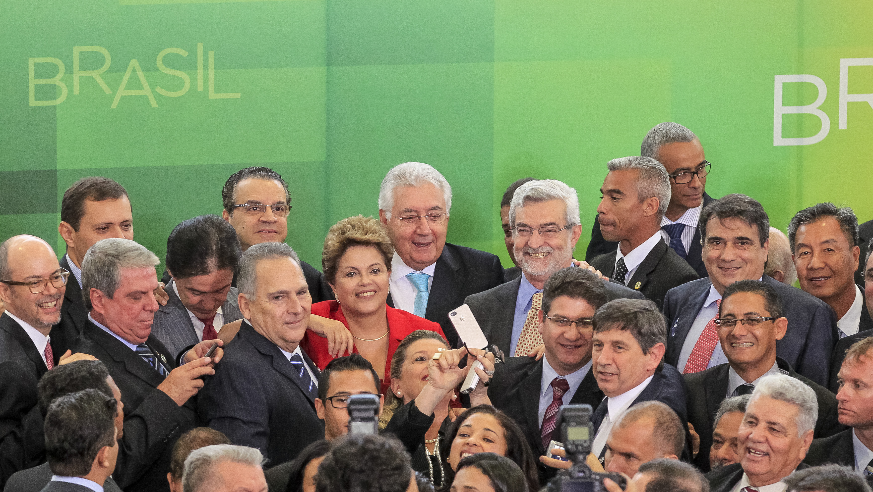 Sanção da Lei que altera o Simples Naciona - 11