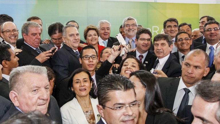 Sanção da Lei que altera o Simples Nacional - 08