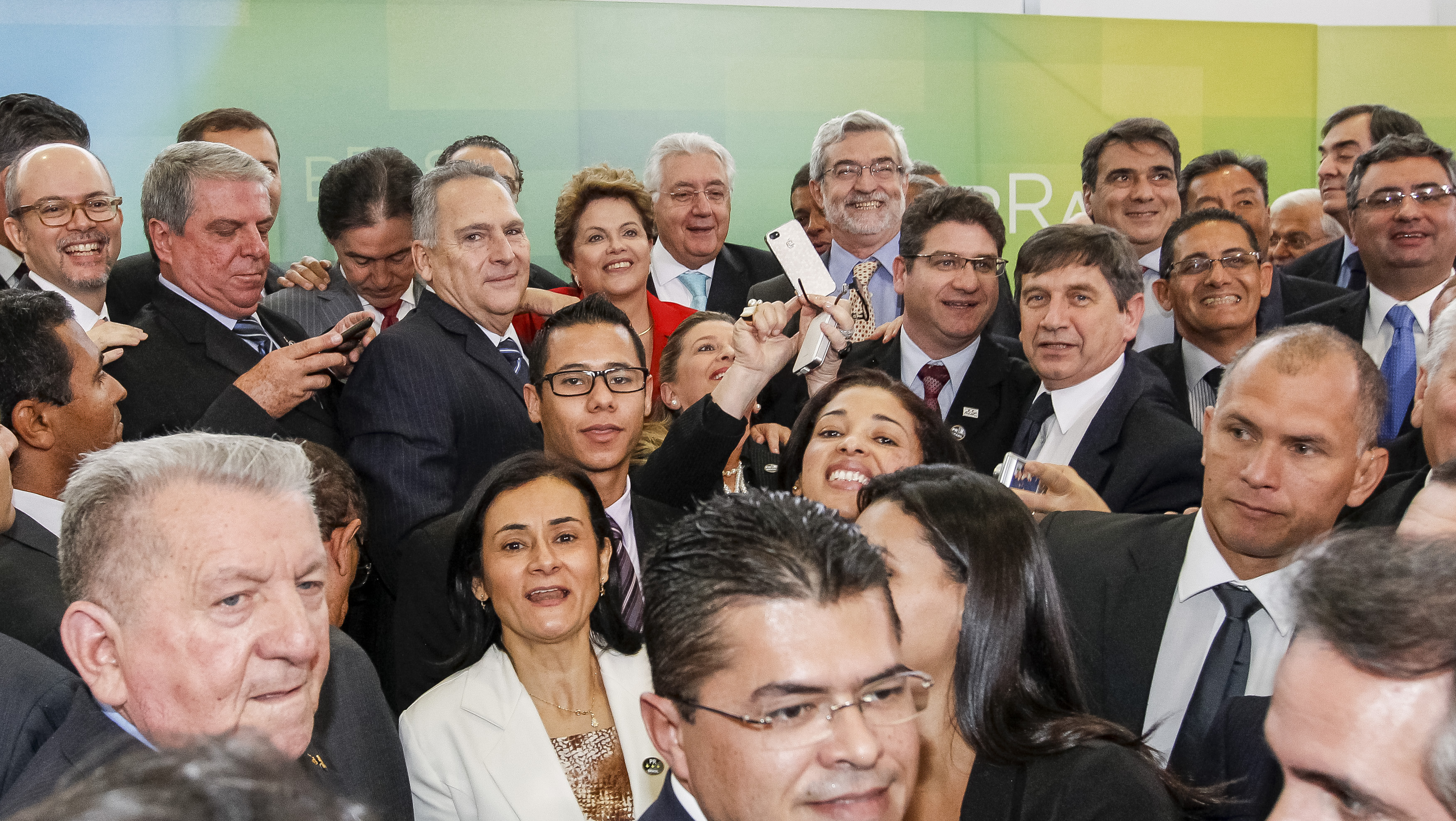 Sanção da Lei que altera o Simples Nacional - 08