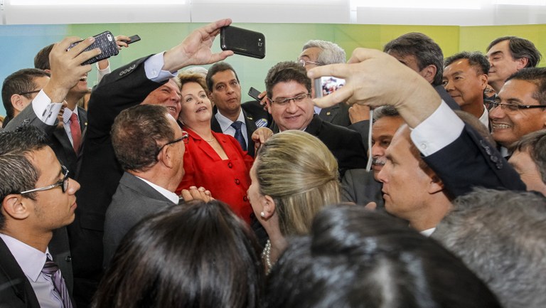 Sanção da Lei que altera o Simples Nacional - 09