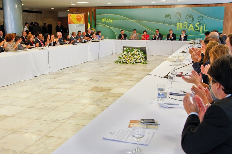 Presidenta Dilma Rousseff participa de abertura do seminário de implantação, no Palácio do Planalto 1