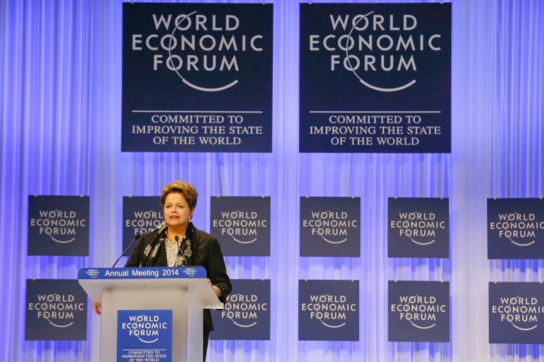 Sessão Plenária do Fórum Econômico Mundial 2014 - 09