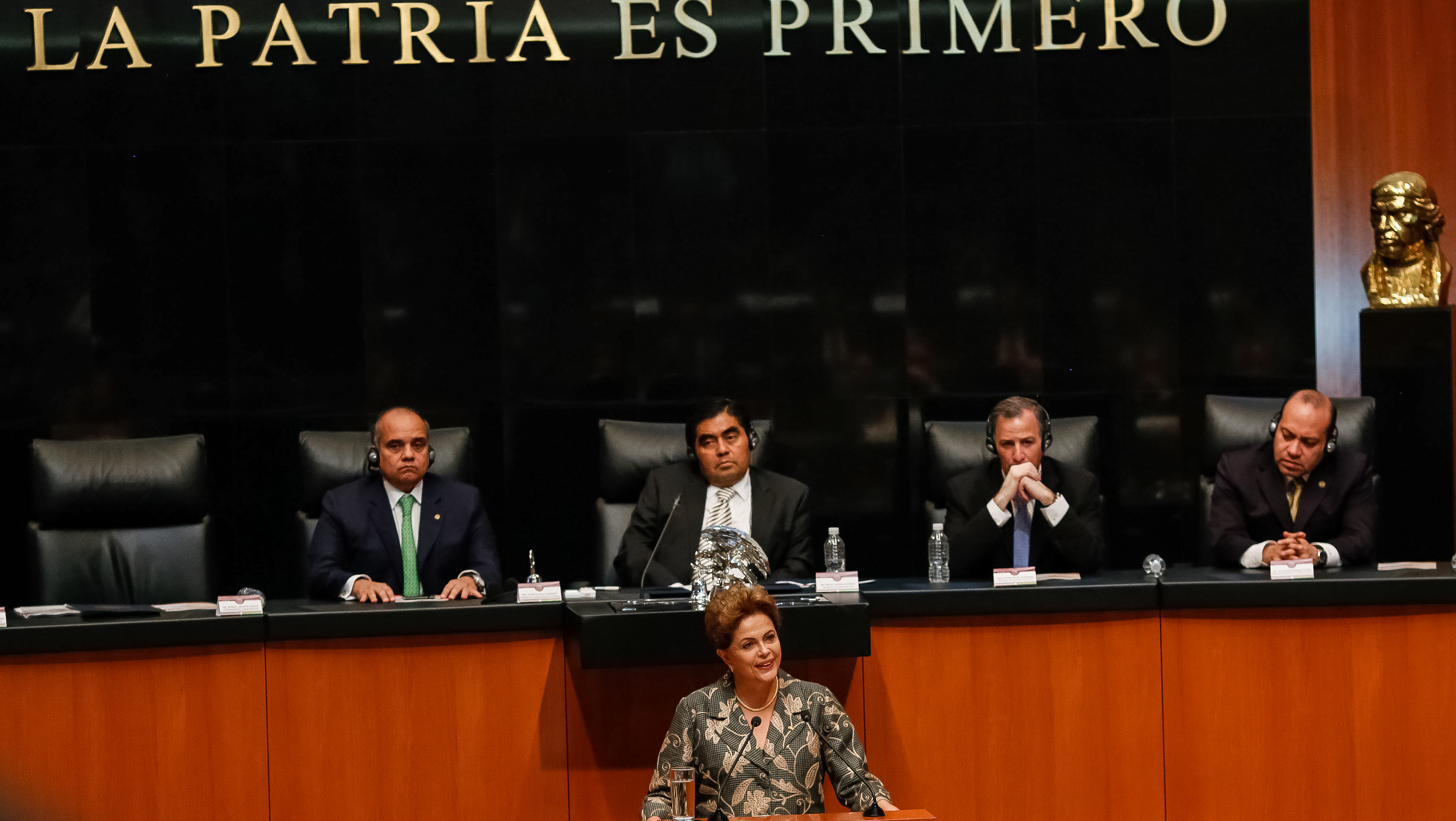 Sessão solene da Comissão Permanente do Congresso da União em homenagem à Presidenta da República - 05