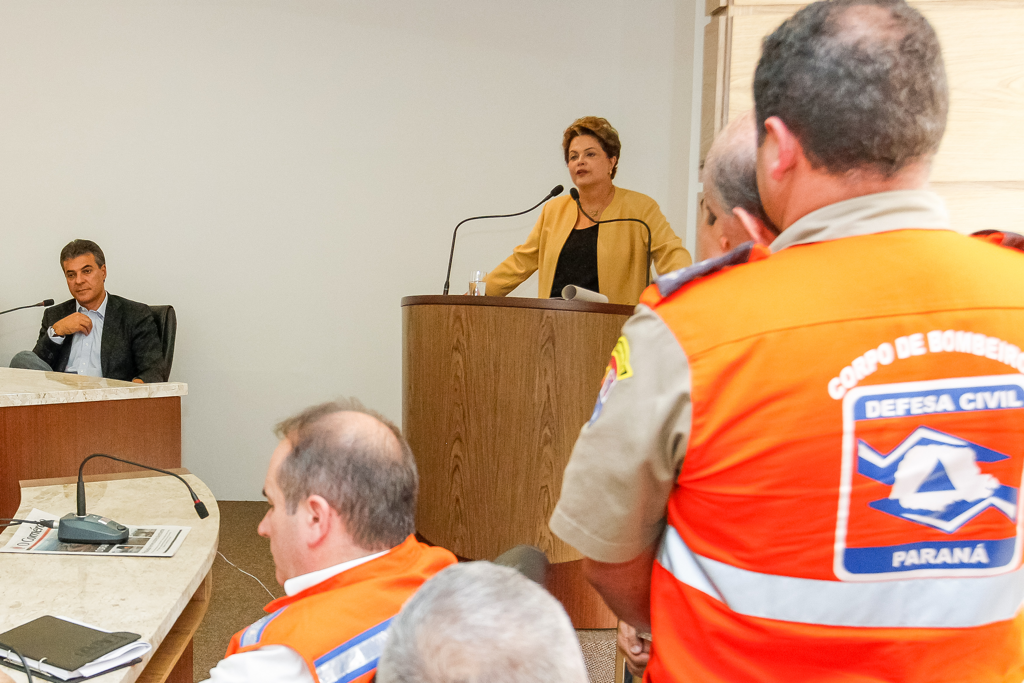 Sobrevoo às áreas atingidas pelas enchentes em União da Vitória - PR - 02