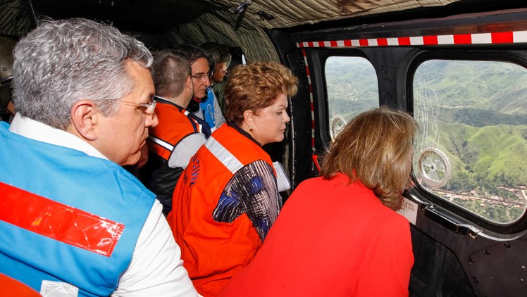 Sobrevoo das áreas atingidas pelas chuvas em Governador Valadares - 01