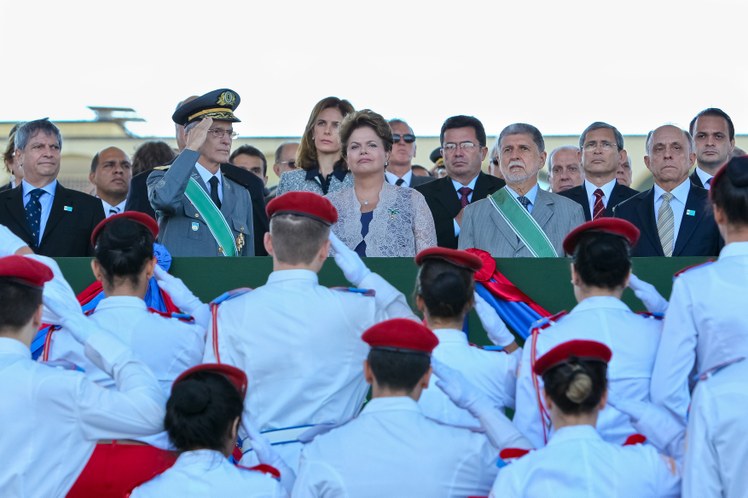 Solenidade Cívico-Militar do Dia do Exército e imposição da Comenda da Ordem do Mérito Militar - 03