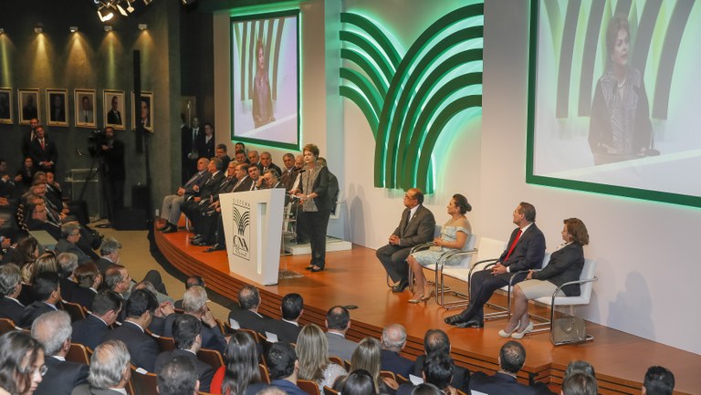 Solenidade de posse da Diretoria e Conselho Fiscal eleitos da Confederação da Agricultura e Pecuária do Brasil - CNA - triênio 2014-2017 - 03 Solenidade de posse da Diretoria e Conselho Fiscal eleitos da Confederação da Agricultura e Pecuária do Brasil - CNA - triênio 2014-2017 - 03