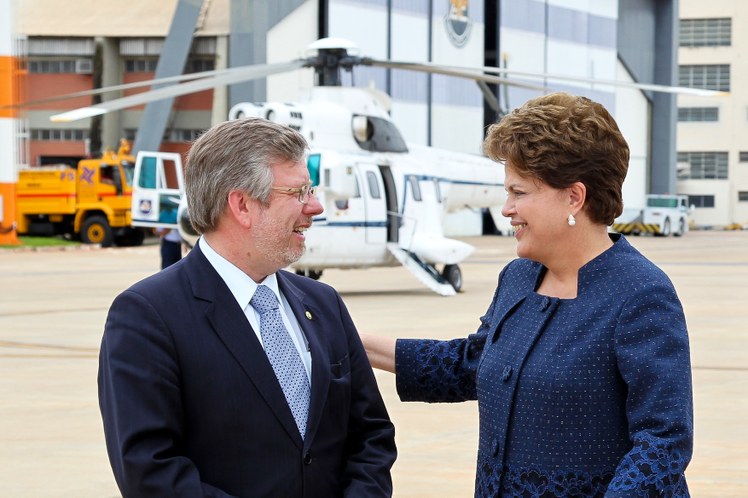 Transmissão do cargo para o presidente da Câmara