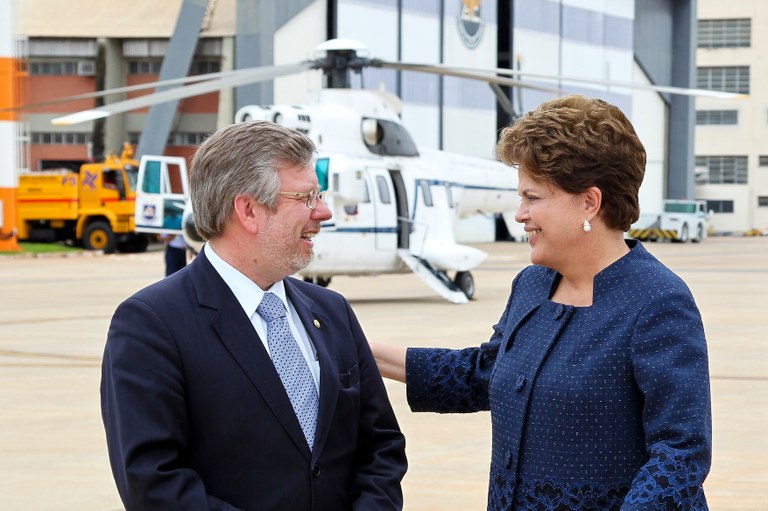 Transmissão do cargo para o presidente da Câmara