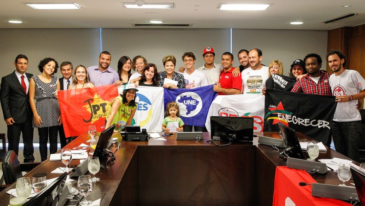 UNE e Entidades Representantes da 1ª Jornada de Lutas da Juventude Brasileira