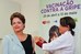 Dilma toma vacina contra a gripe 1