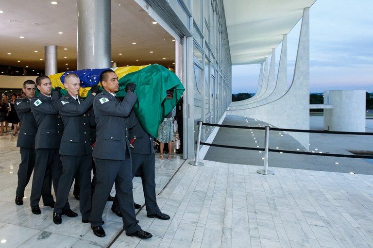 Velório do arquiteto Oscar Niemeyer - 10