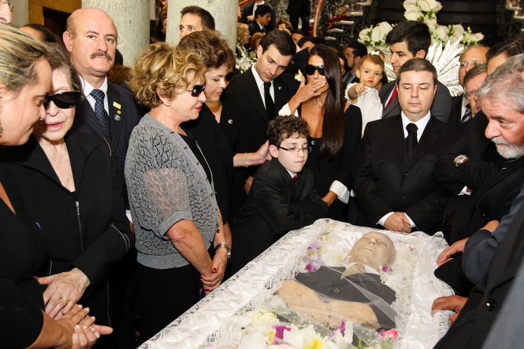 Dilma, Lula e Antonio Anastasia participam do velório de José Alencar 2