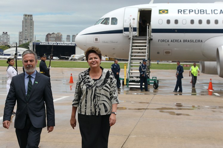 Dilma e o ministro das Relações Exteriores Antonio Patriota 2